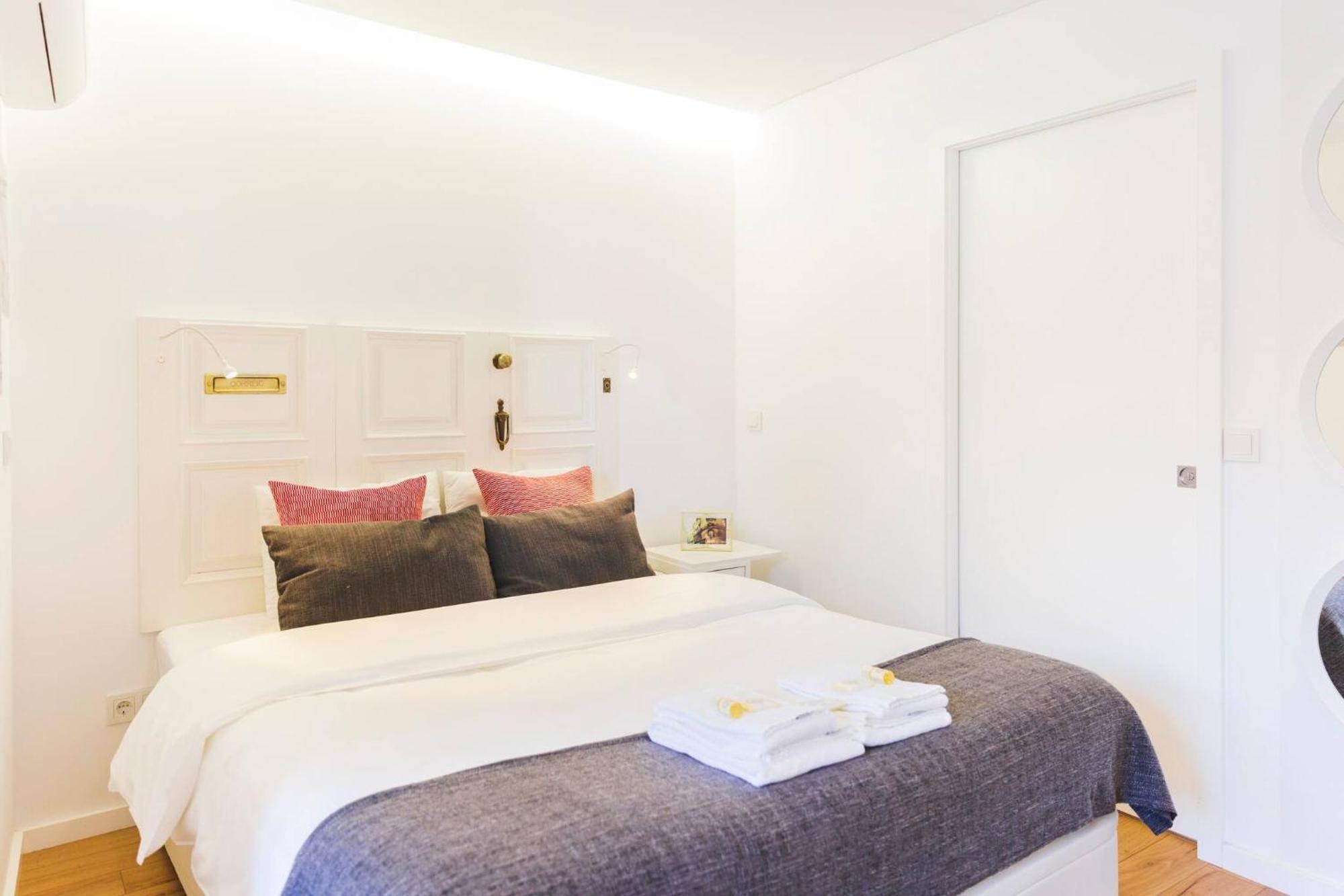 Aposentus - Your Home At Pinheiro'S Studio Porto Buitenkant foto